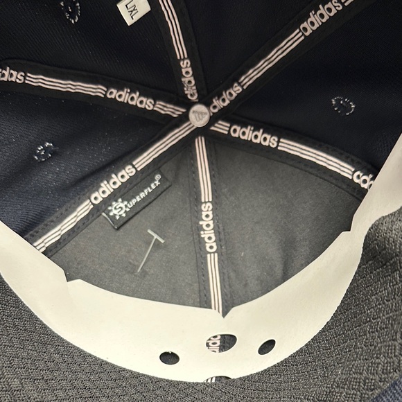 NWT University of Michigan Flat Bill Cap - Picture 3 of 4